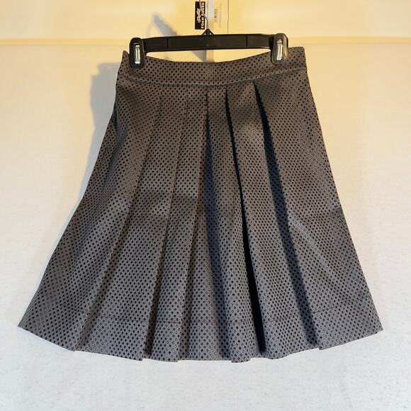 D Exterior Box Pleated Mini Skirt Woman EU 42 W30 Made Italy Side Zip Grey Black - Picture 3 of 13